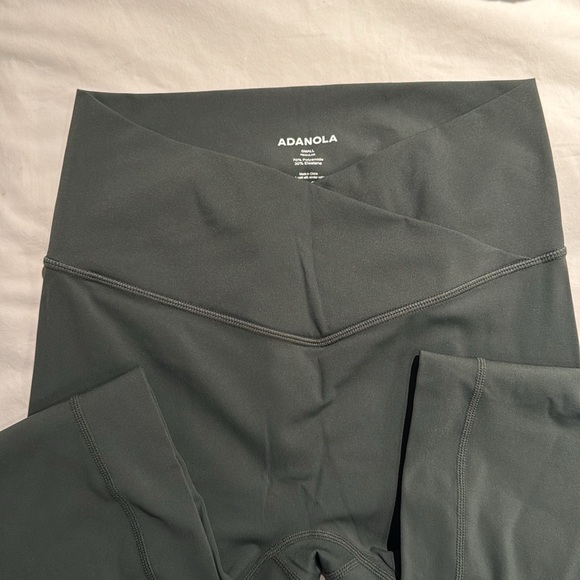Adanola Green Leggings size Small NEVER WORN - Picture 2 of 4